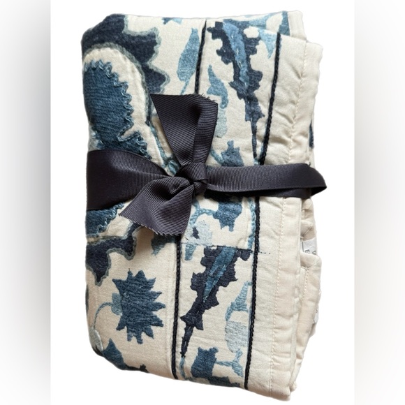 NEW Pottery Barn Penelope Handcrafted Quilted Sham, Euro Pillow BLUE Applique - Picture 2 of 10
